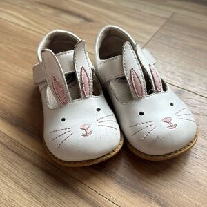 Livie and Luca Rabbit shoes size 8